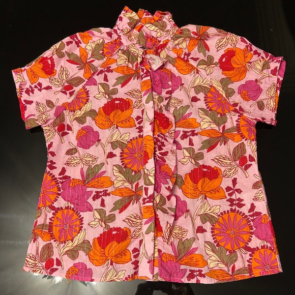 BOHO CHIC Top Short Sleeve with Gold Thread Detail XS - Picture 1 of 7